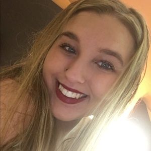 Meet your Posher, Bailey